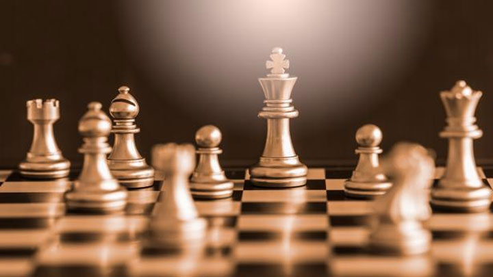 Imagem tabuleiro de xadrez. Alusão ao tema: Defesa em profundidade.