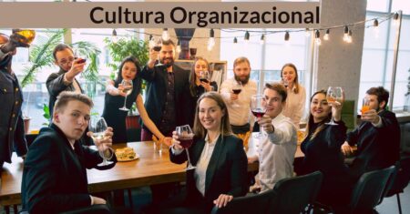 Cultura Organizacional: O Que é, Importância, Componentes e Impactos na Organização