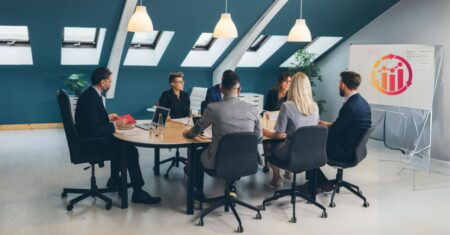 Desvendando as Reuniões Corporativas: O que são, Tipos, Ferramentas e Melhores Práticas